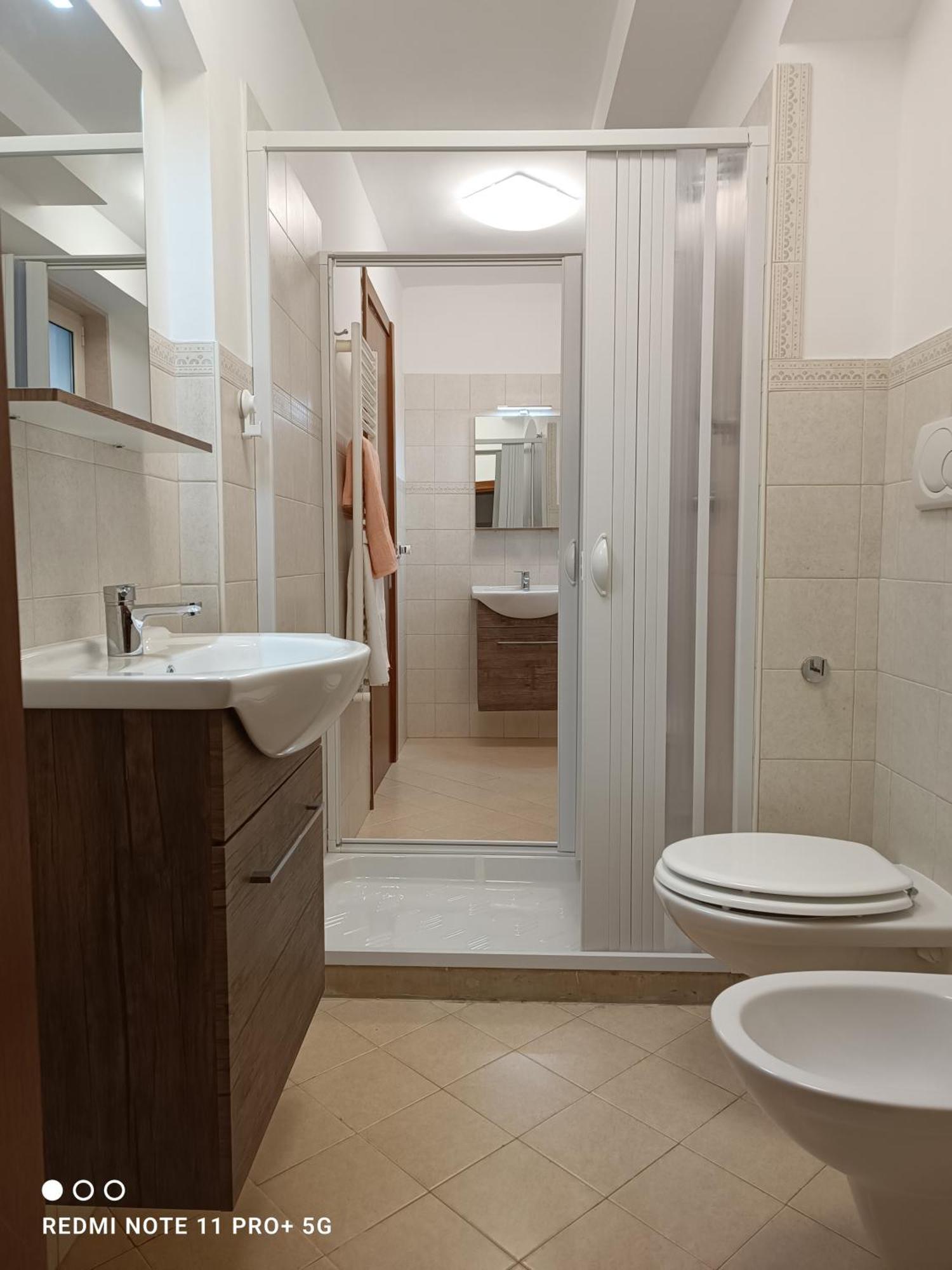 Principe Michelangelo Apartment Bari Bagian luar foto