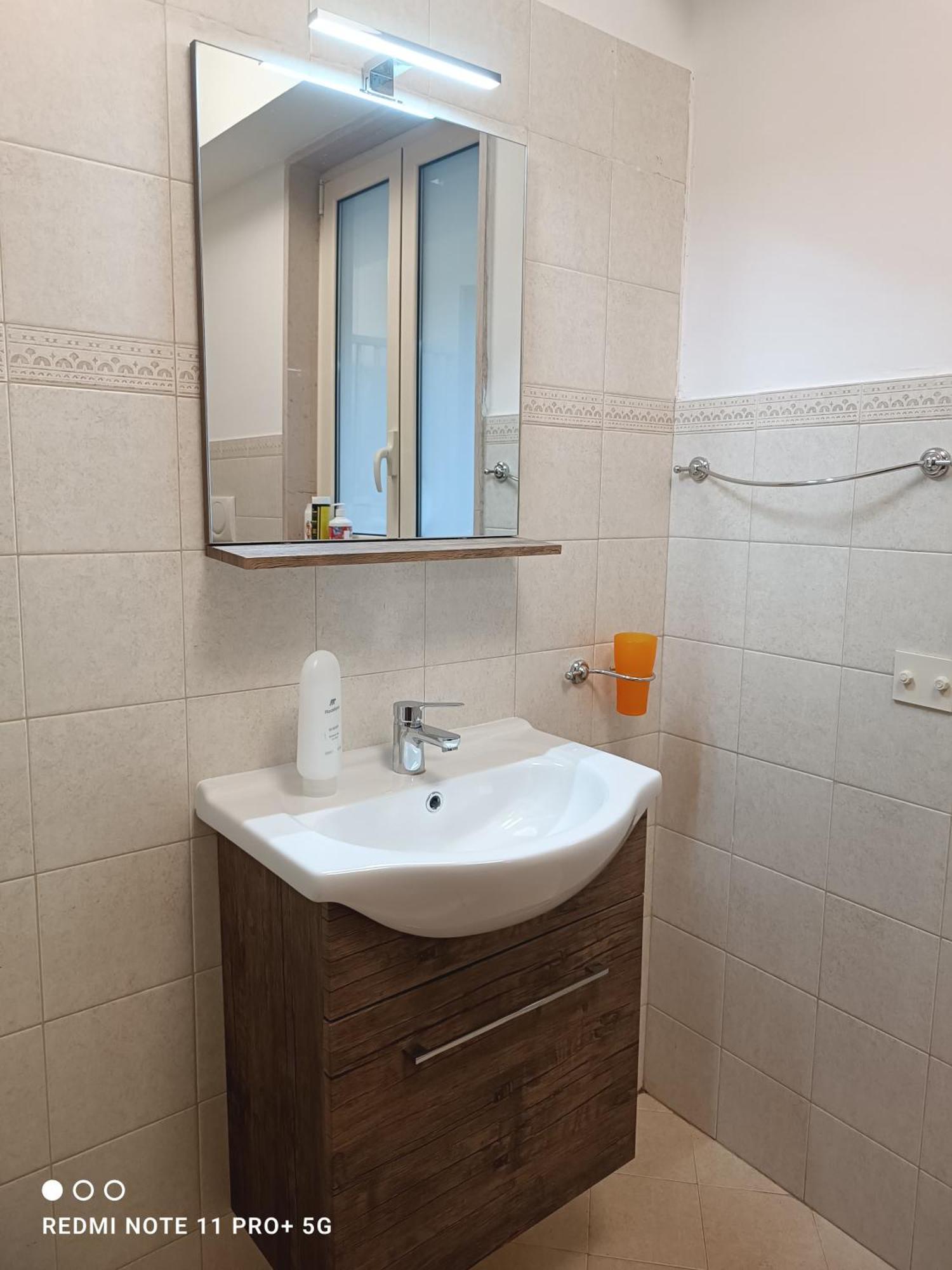Principe Michelangelo Apartment Bari Bagian luar foto
